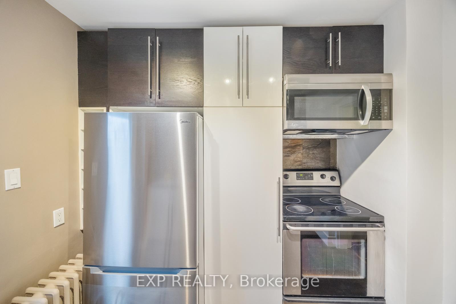Photo 12 of 66 Burlington Street, Etobicoke, Mimico — HOMEH