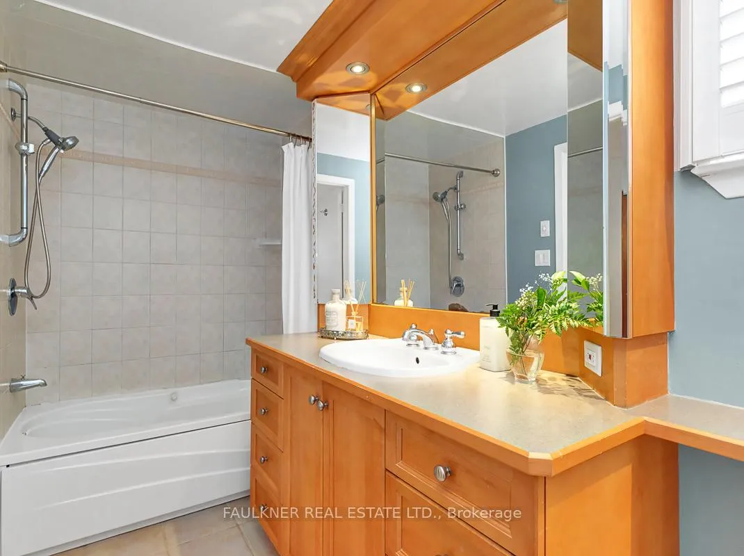 Photo 121 of 17 Silver Aspen Crescent, Ottawa, Blackburn Hamlet — HOMEH