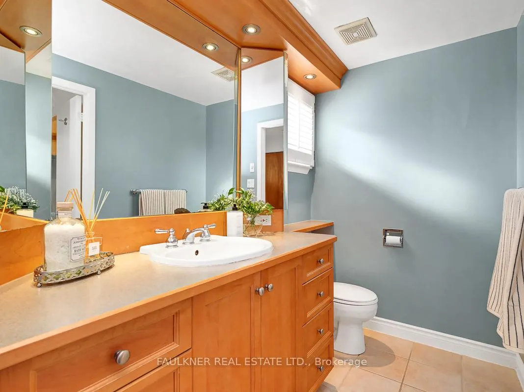 Photo 130 of 17 Silver Aspen Crescent, Ottawa, Blackburn Hamlet — HOMEH