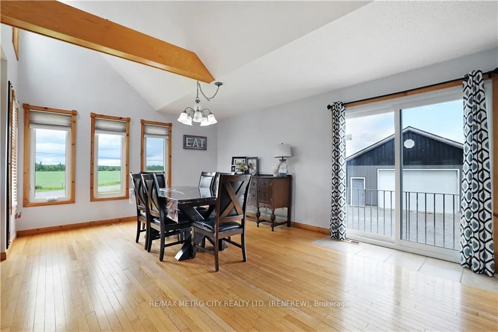Photo 15 of 1280 South Mcnaughton Road, Admaston/Bromley, Admaston/Bromley — HOMEH