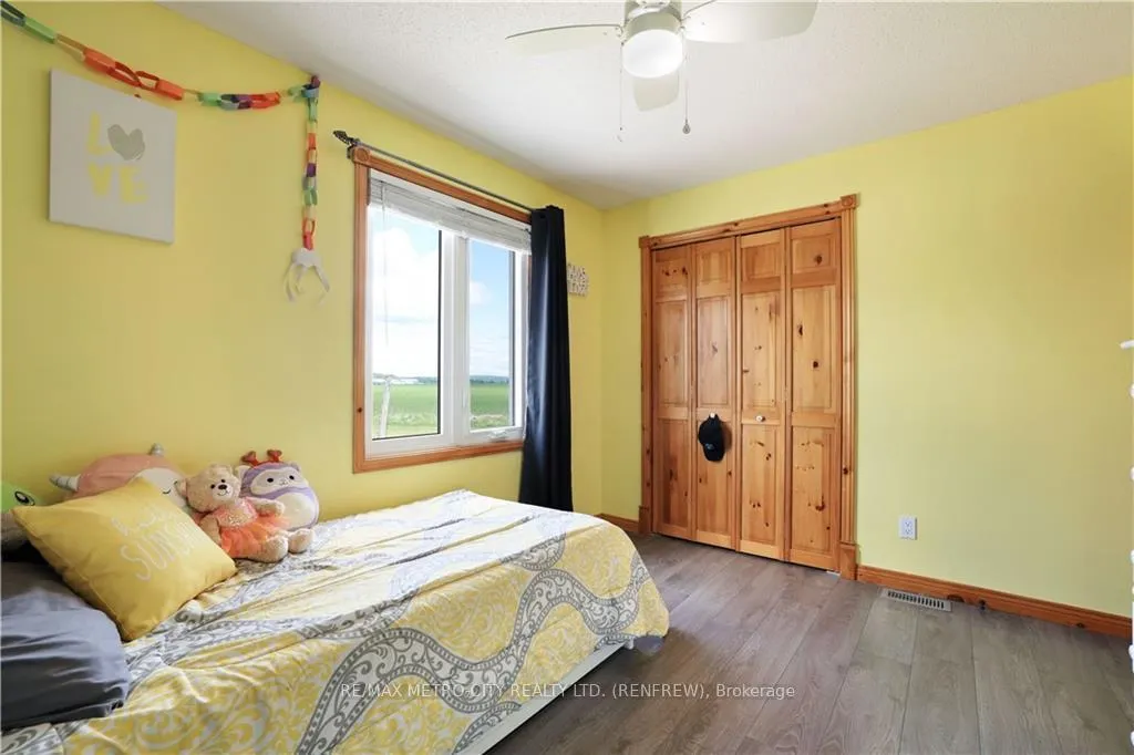 Photo 64 of 1280 South Mcnaughton Road, Admaston/Bromley, Admaston/Bromley — HOMEH