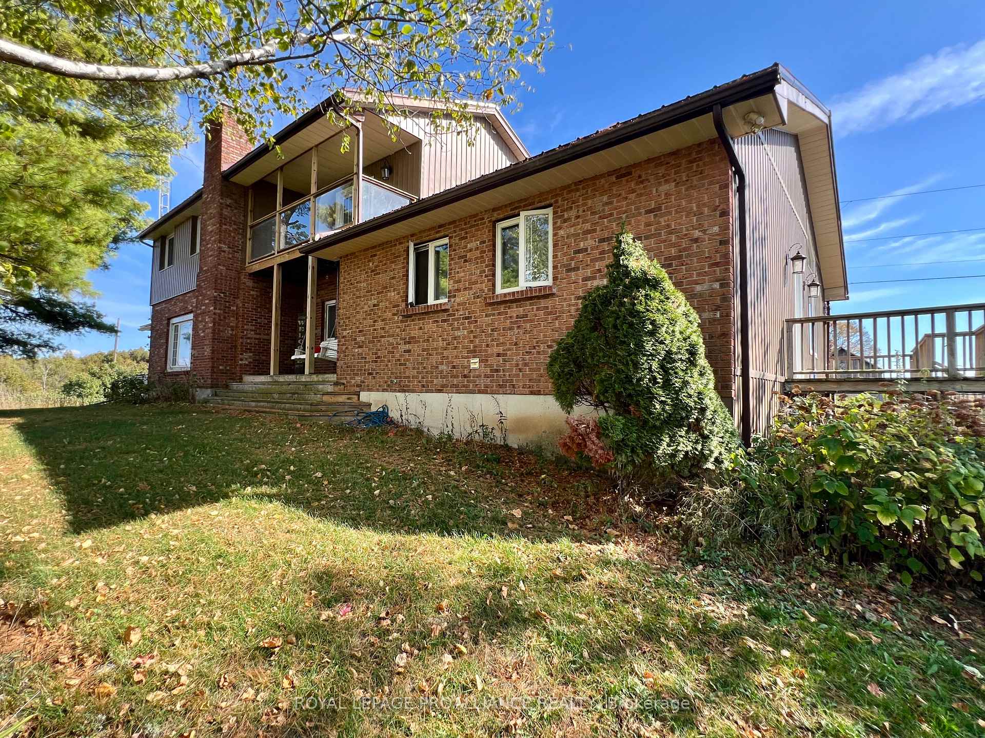 Photo 2 of 1396 Shannon Road, Tyendinaga, Tyendinaga Township — HOMEH