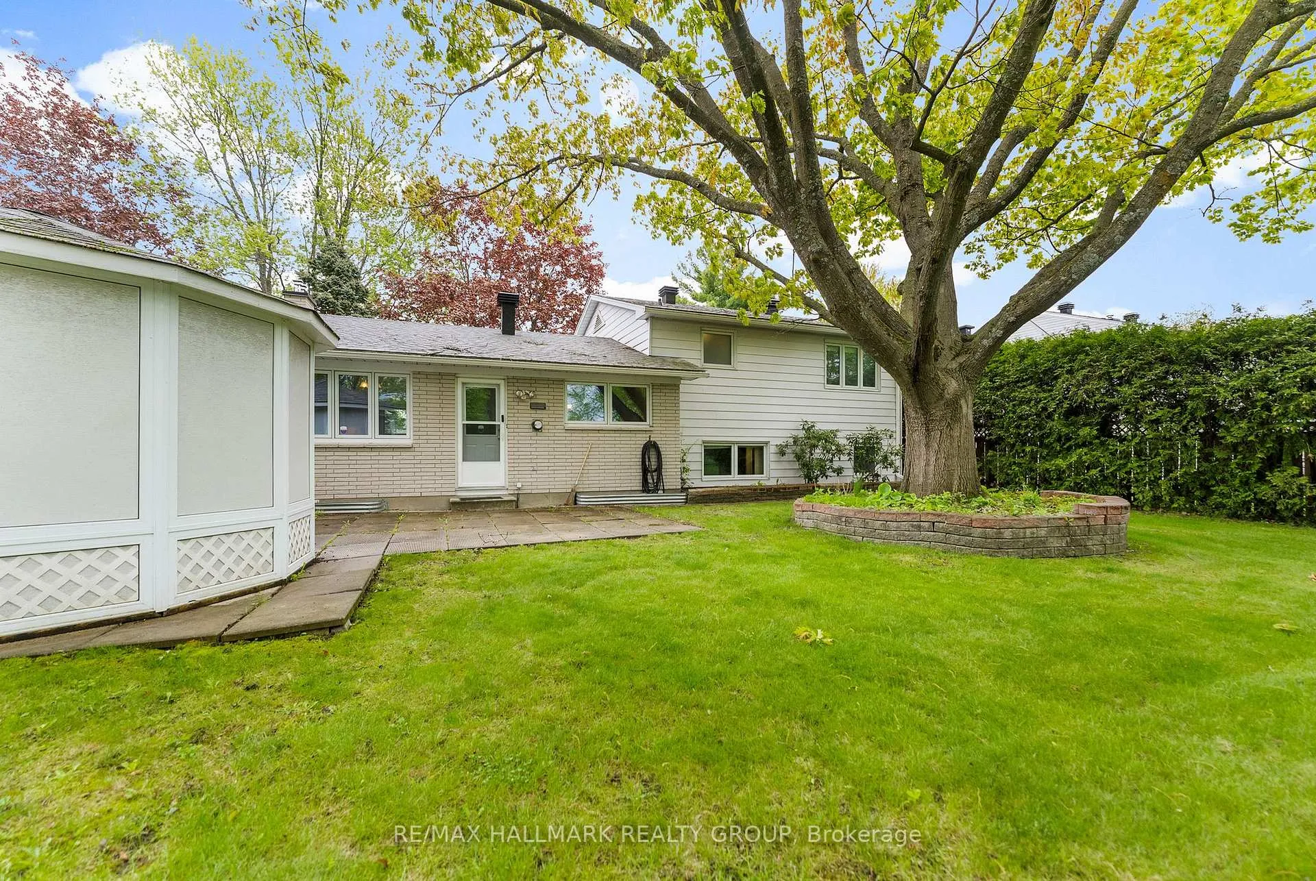 Photo 40 of 2153 Fillmore Crescent, Ottawa, Beacon Hill North — HOMEH