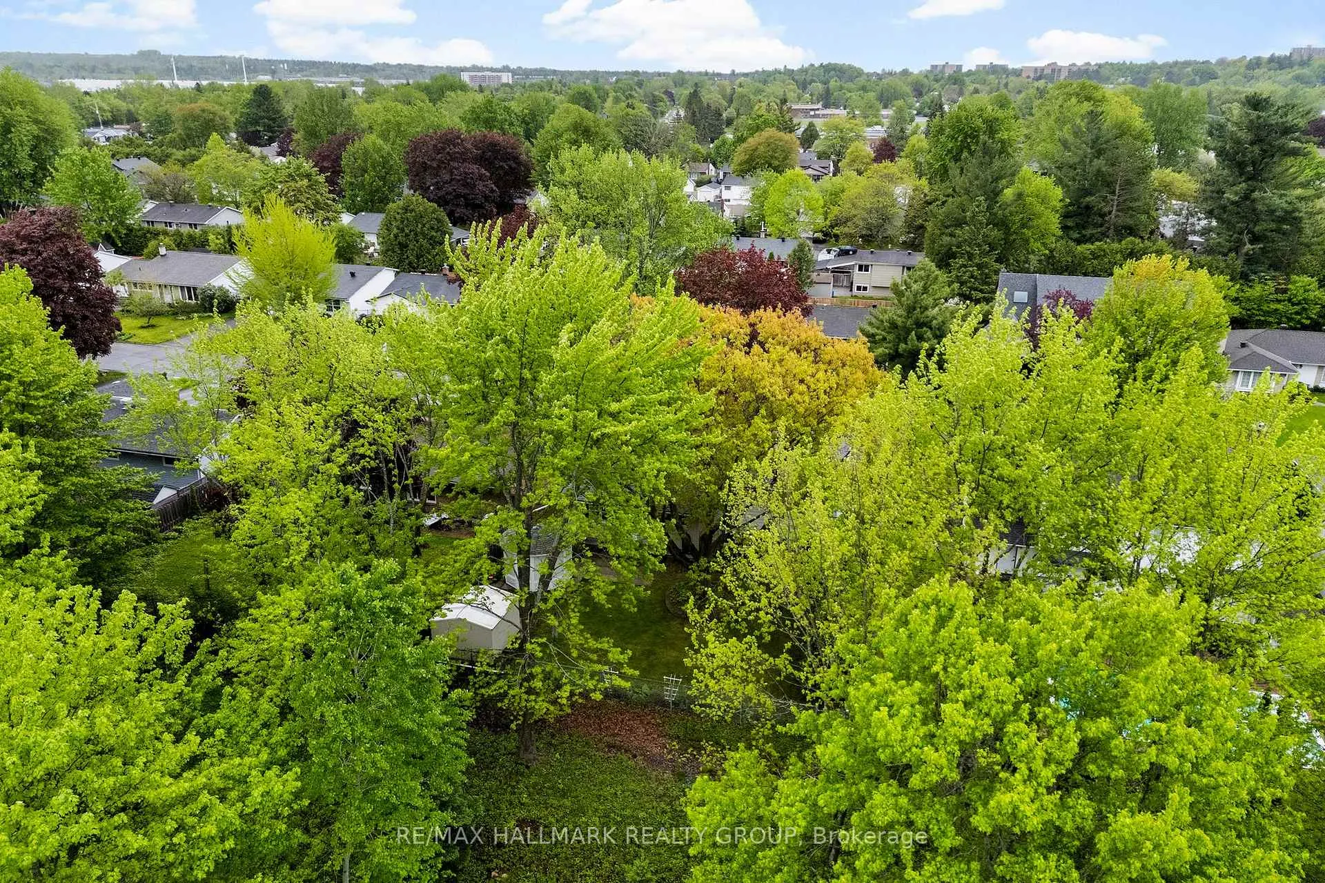 Photo 42 of 2153 Fillmore Crescent, Ottawa, Beacon Hill North — HOMEH