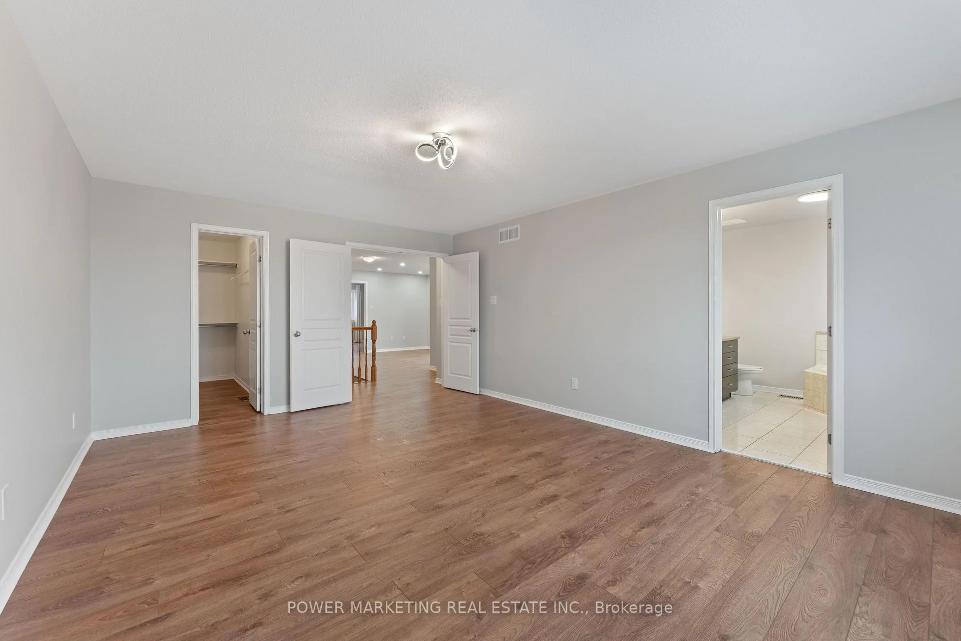 Photo 23 of 224 Harthill Way, Ottawa, Barrhaven - Heritage Park — HOMEH