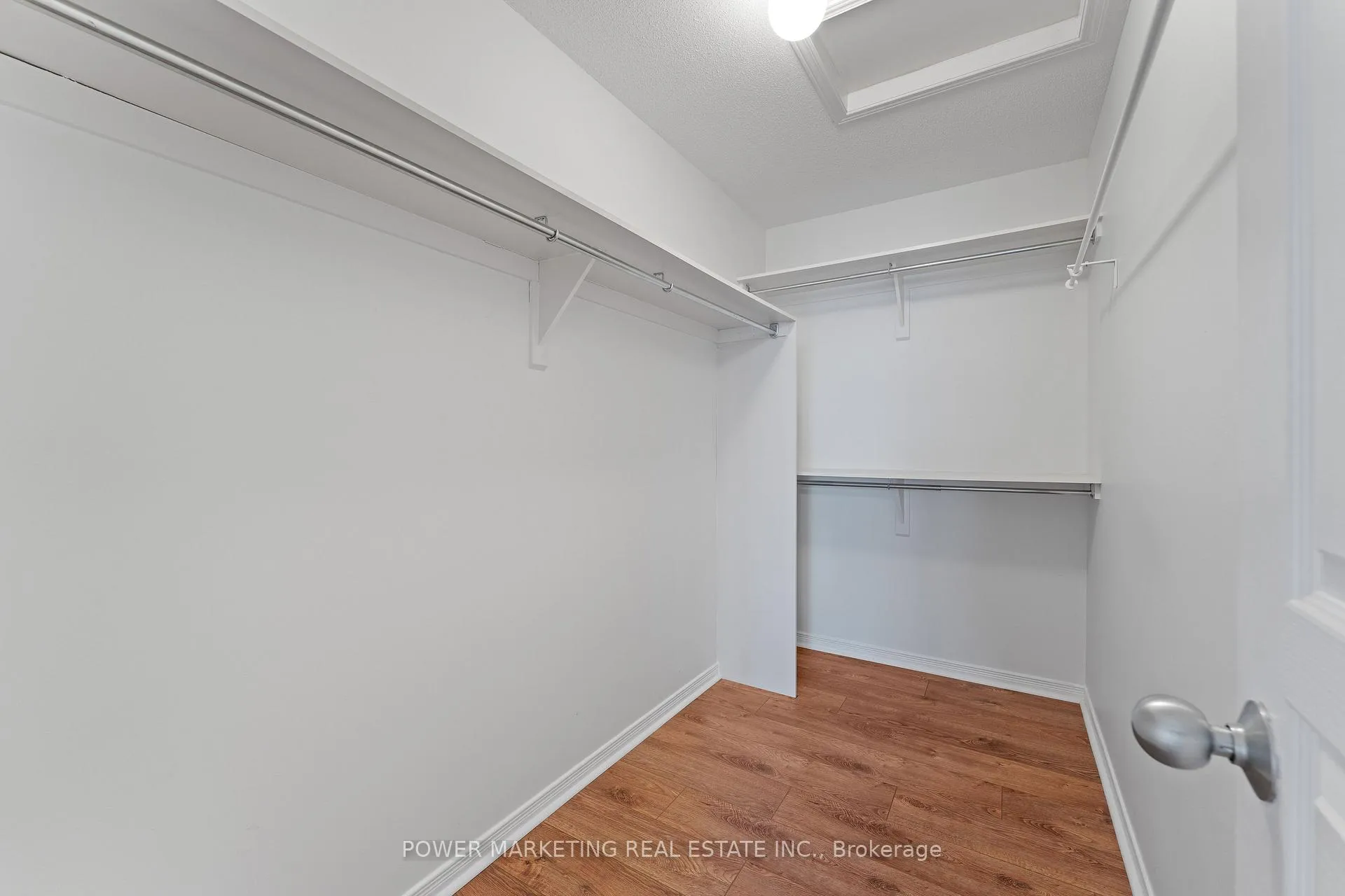 Photo 24 of 224 Harthill Way, Ottawa, Barrhaven - Heritage Park — HOMEH