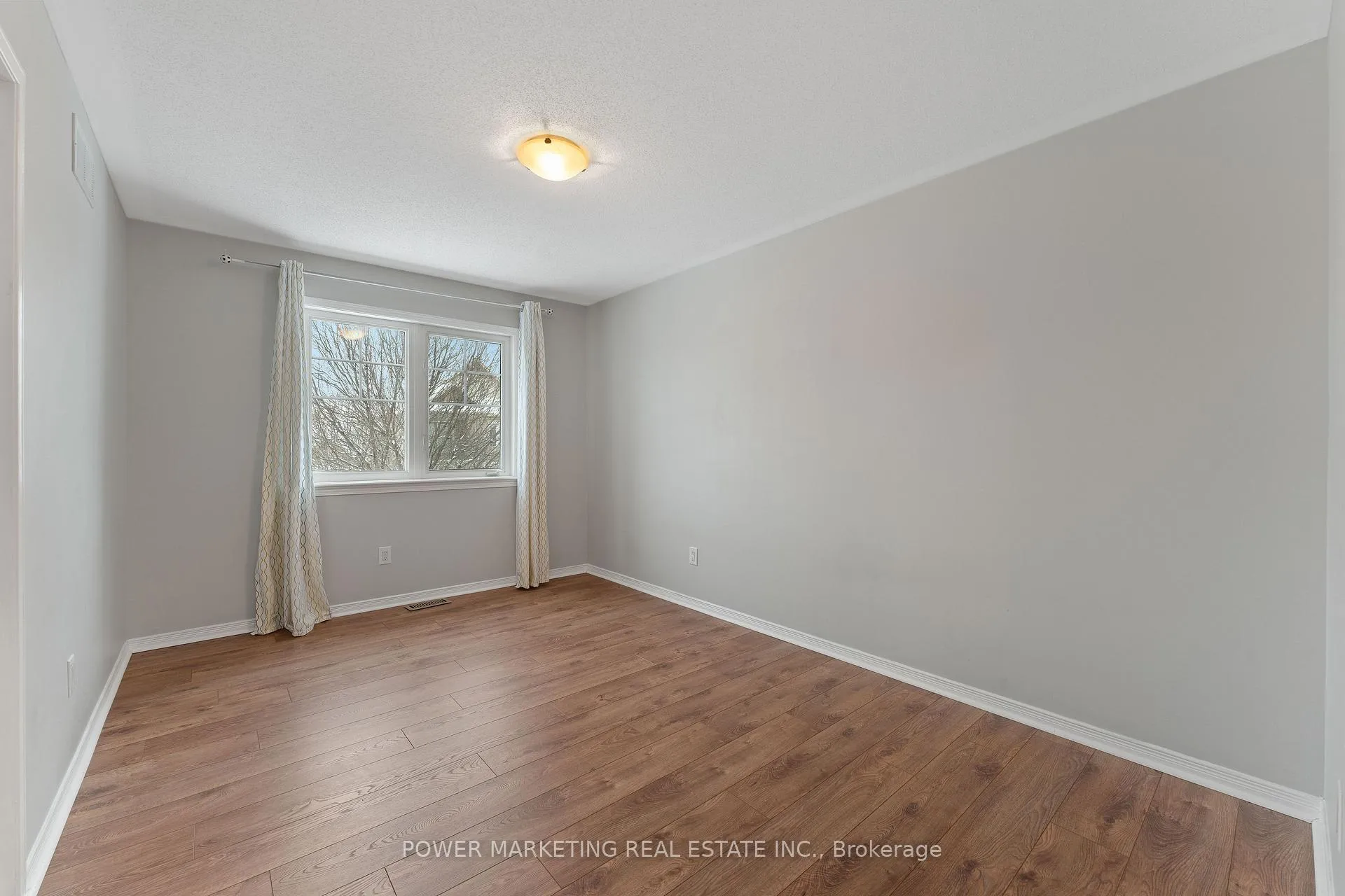 Photo 29 of 224 Harthill Way, Ottawa, Barrhaven - Heritage Park — HOMEH