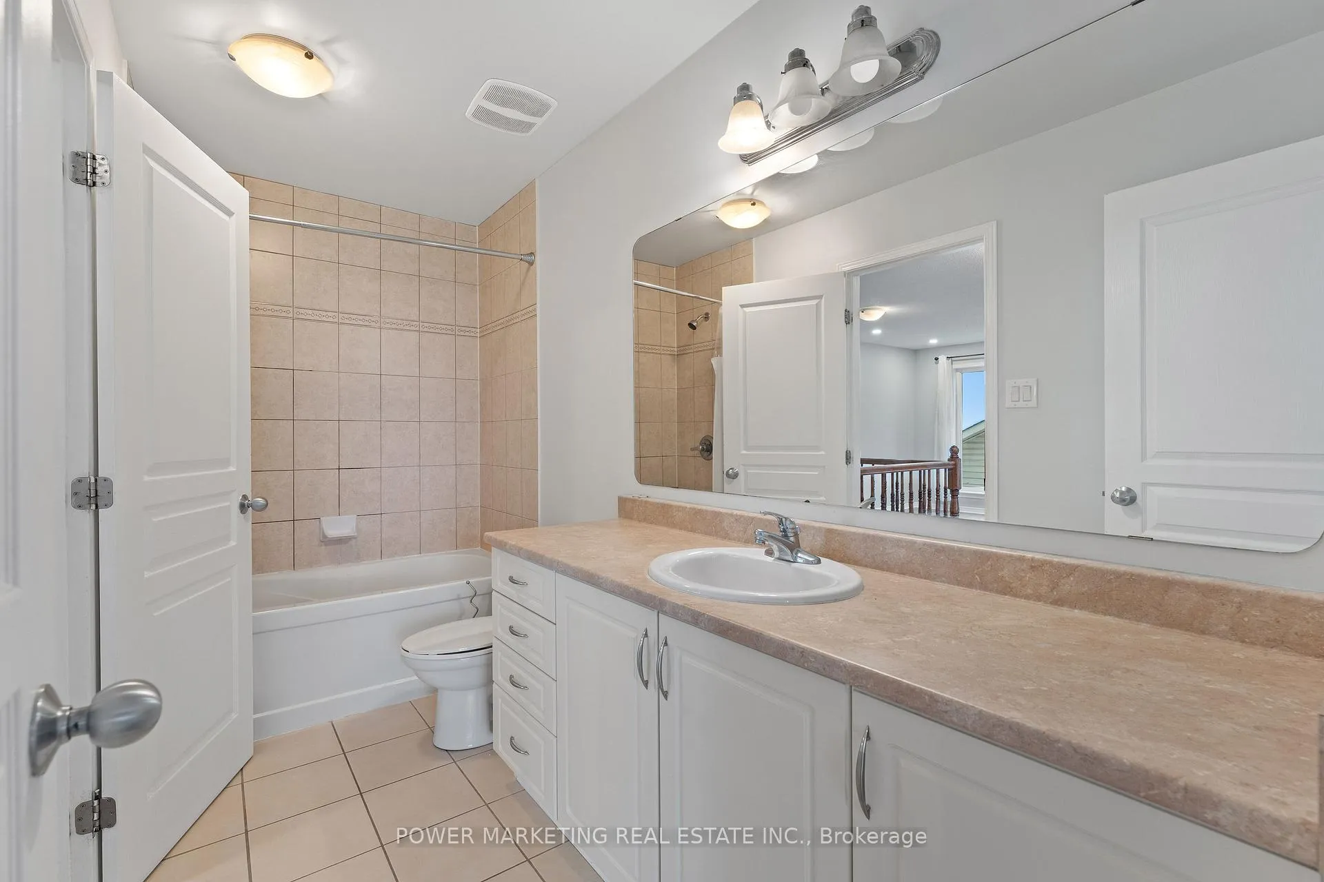 Photo 32 of 224 Harthill Way, Ottawa, Barrhaven - Heritage Park — HOMEH