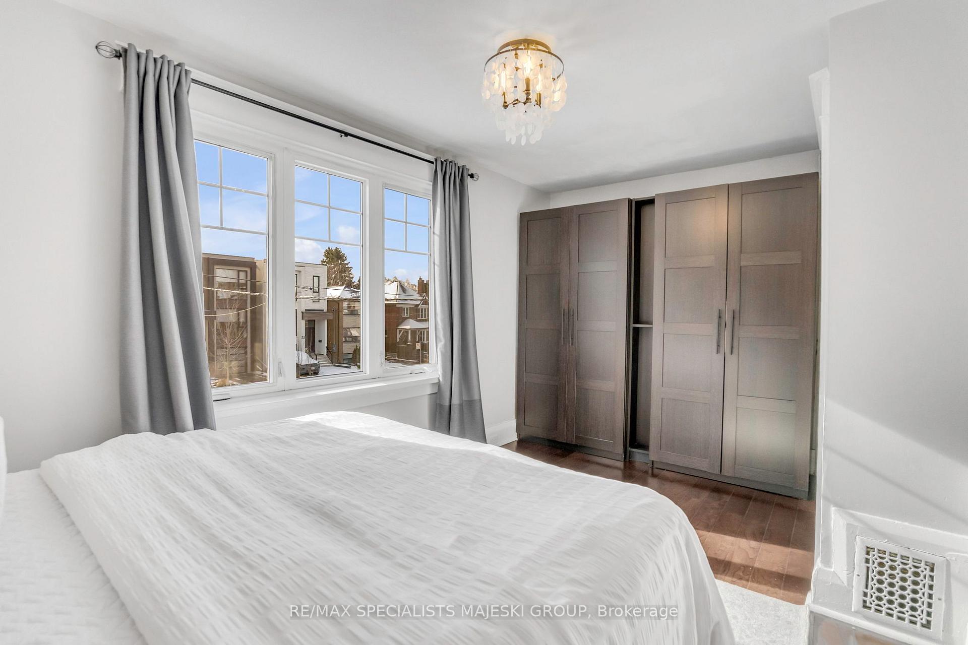 Photo 22 of 28 Heman Street, Etobicoke, Mimico — HOMEH