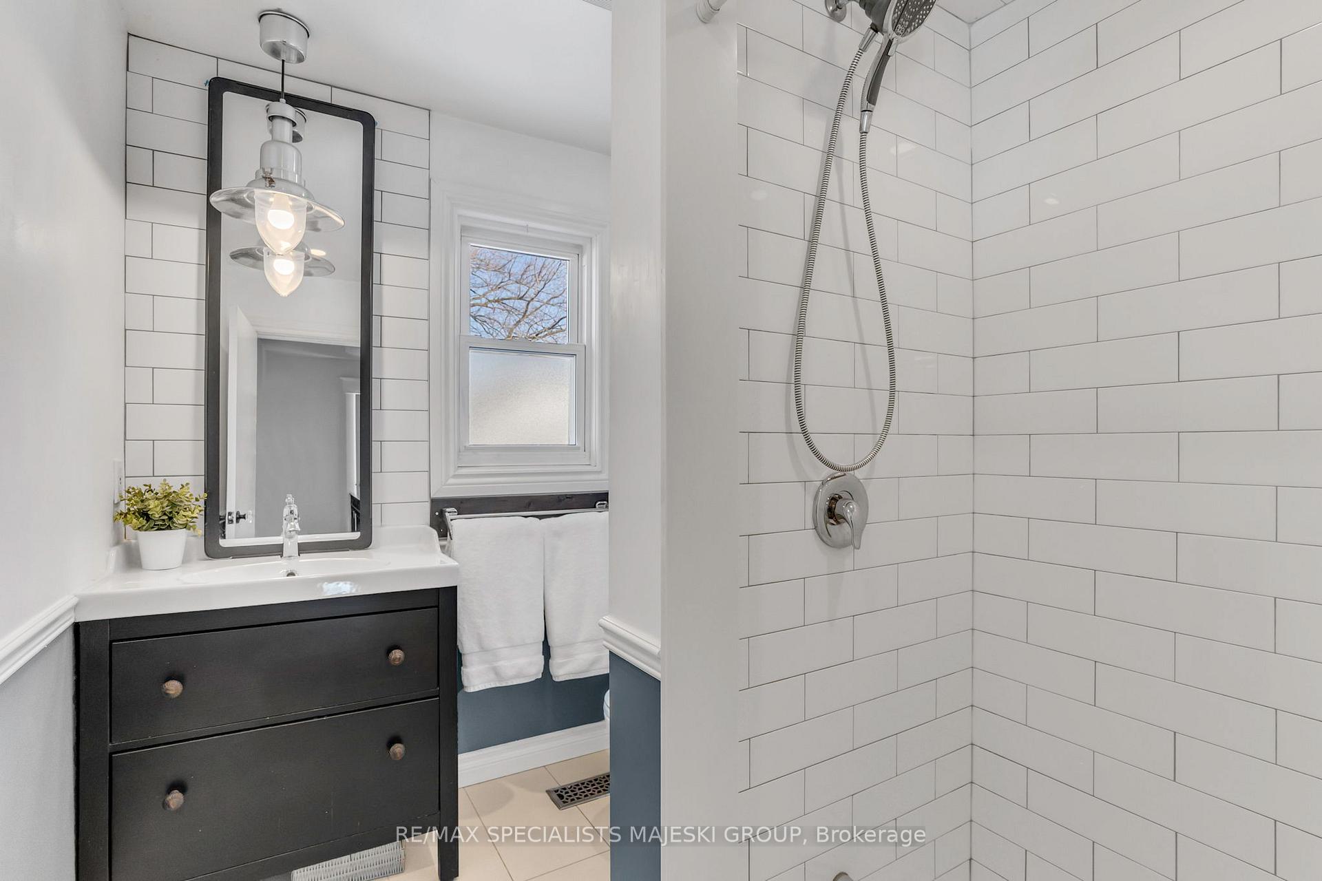 Photo 31 of 28 Heman Street, Etobicoke, Mimico — HOMEH