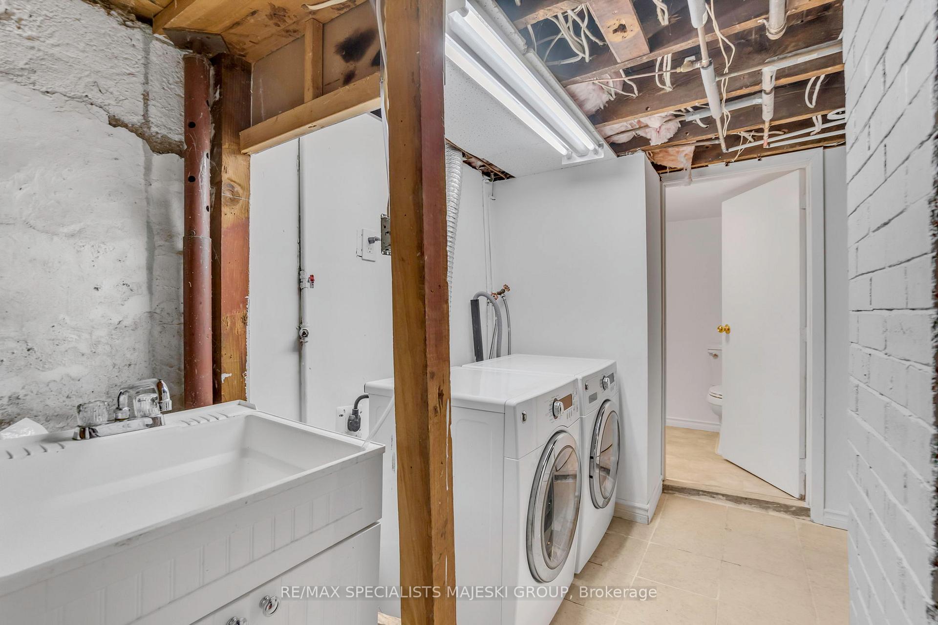 Photo 35 of 28 Heman Street, Etobicoke, Mimico — HOMEH