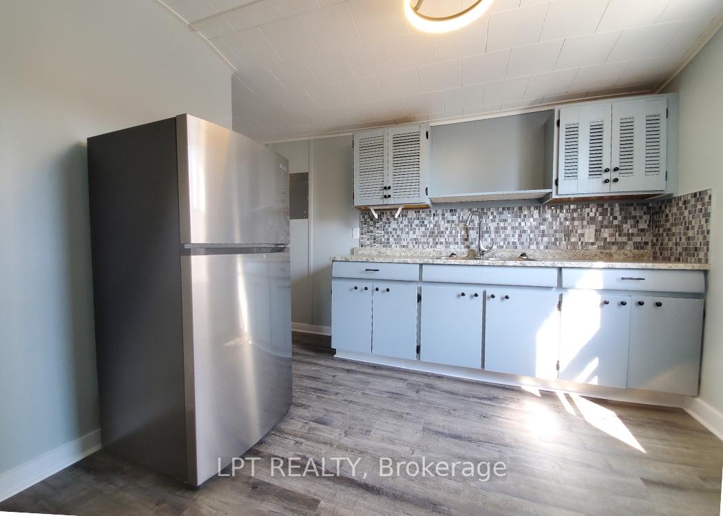Photo 6 of Unit 2, 57 Hamilton Avenue N, Ottawa, Ottawa West — HOMEH