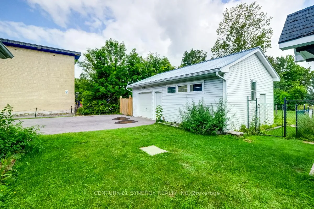 Photo 27 of 453 Pleasant Park Road, Ottawa, Alta Vista/Faircrest Heights — HOMEH
