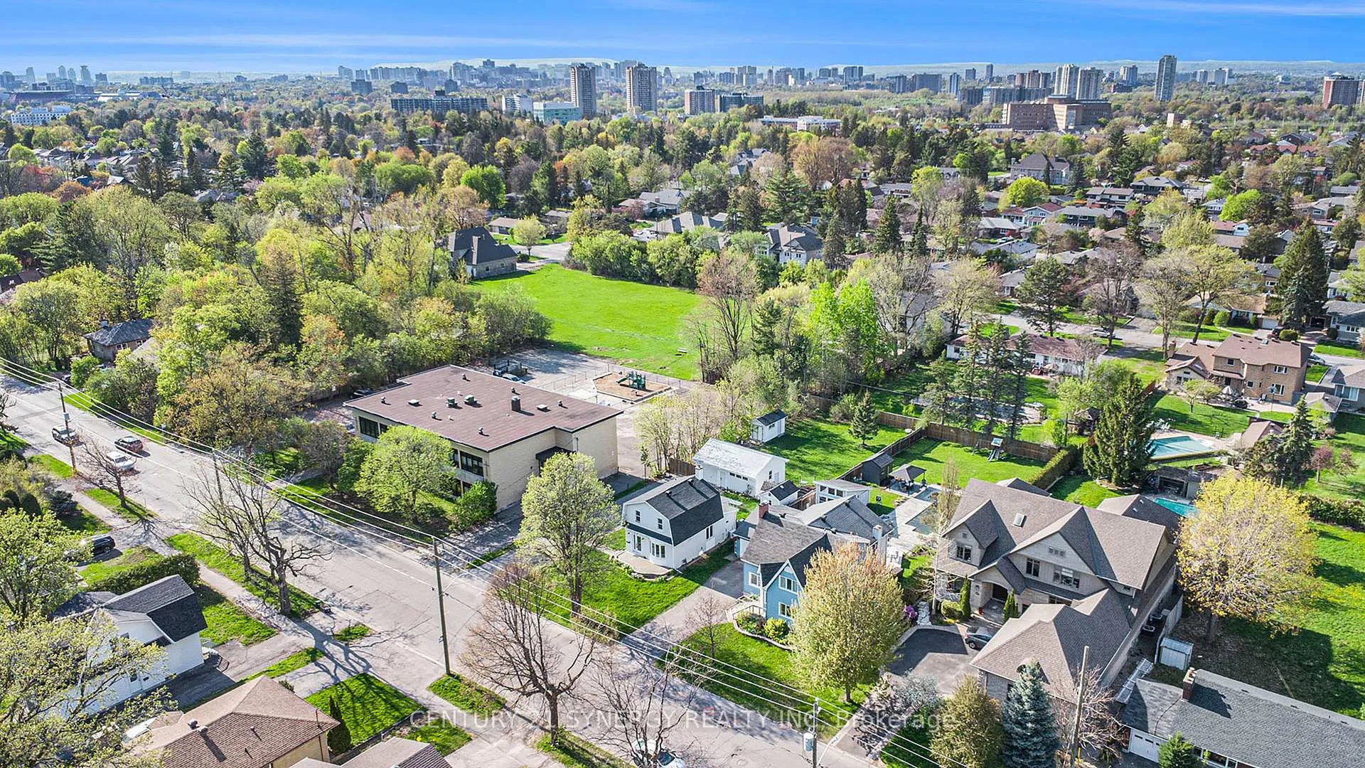 Photo 41 of 453 Pleasant Park Road, Ottawa, Alta Vista/Faircrest Heights — HOMEH