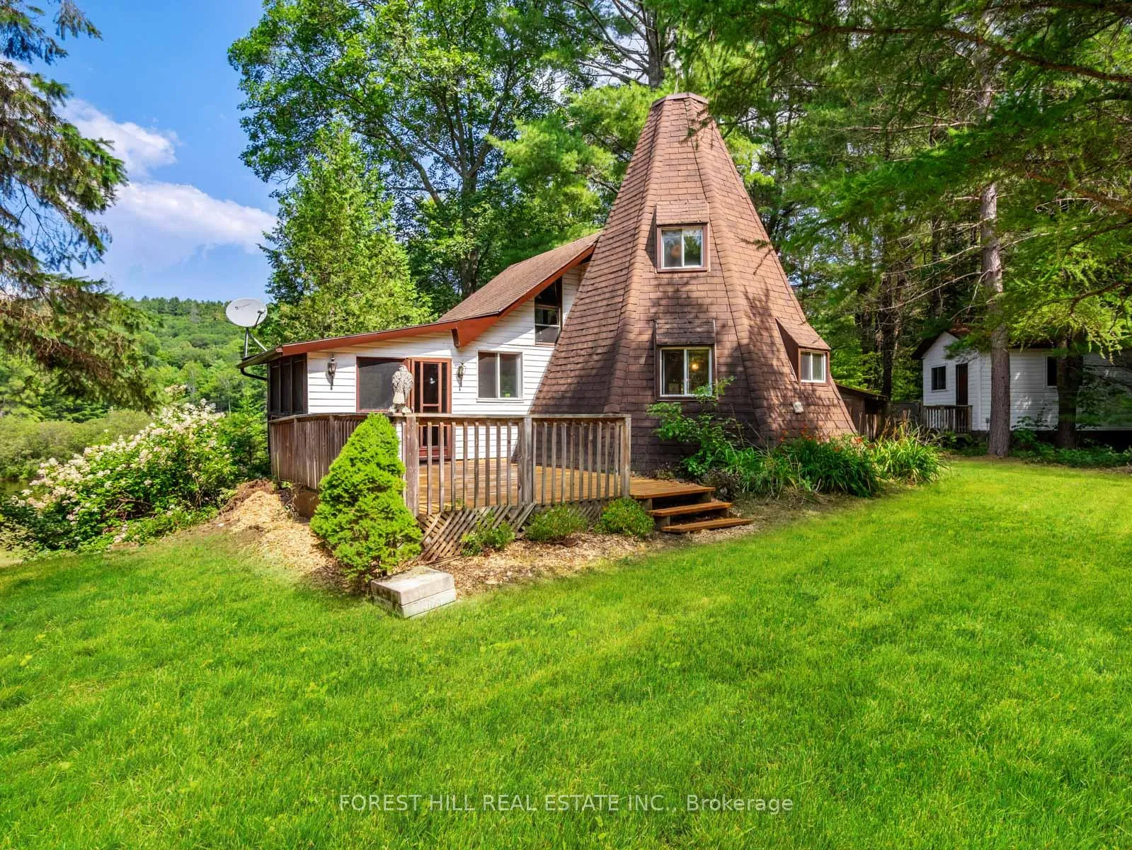 Photo 1 of 1128 Big Hawk Lake Road, Algonquin Highlands, Stanhope — HOMEH
