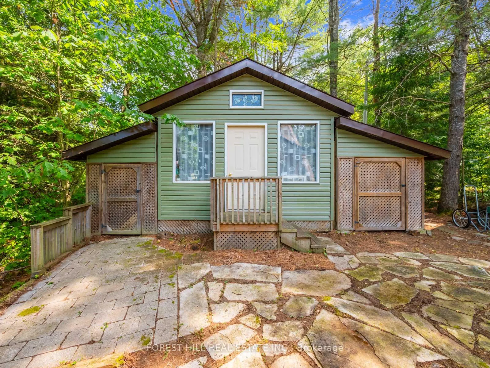 Photo 20 of 1128 Big Hawk Lake Road, Algonquin Highlands, Stanhope — HOMEH