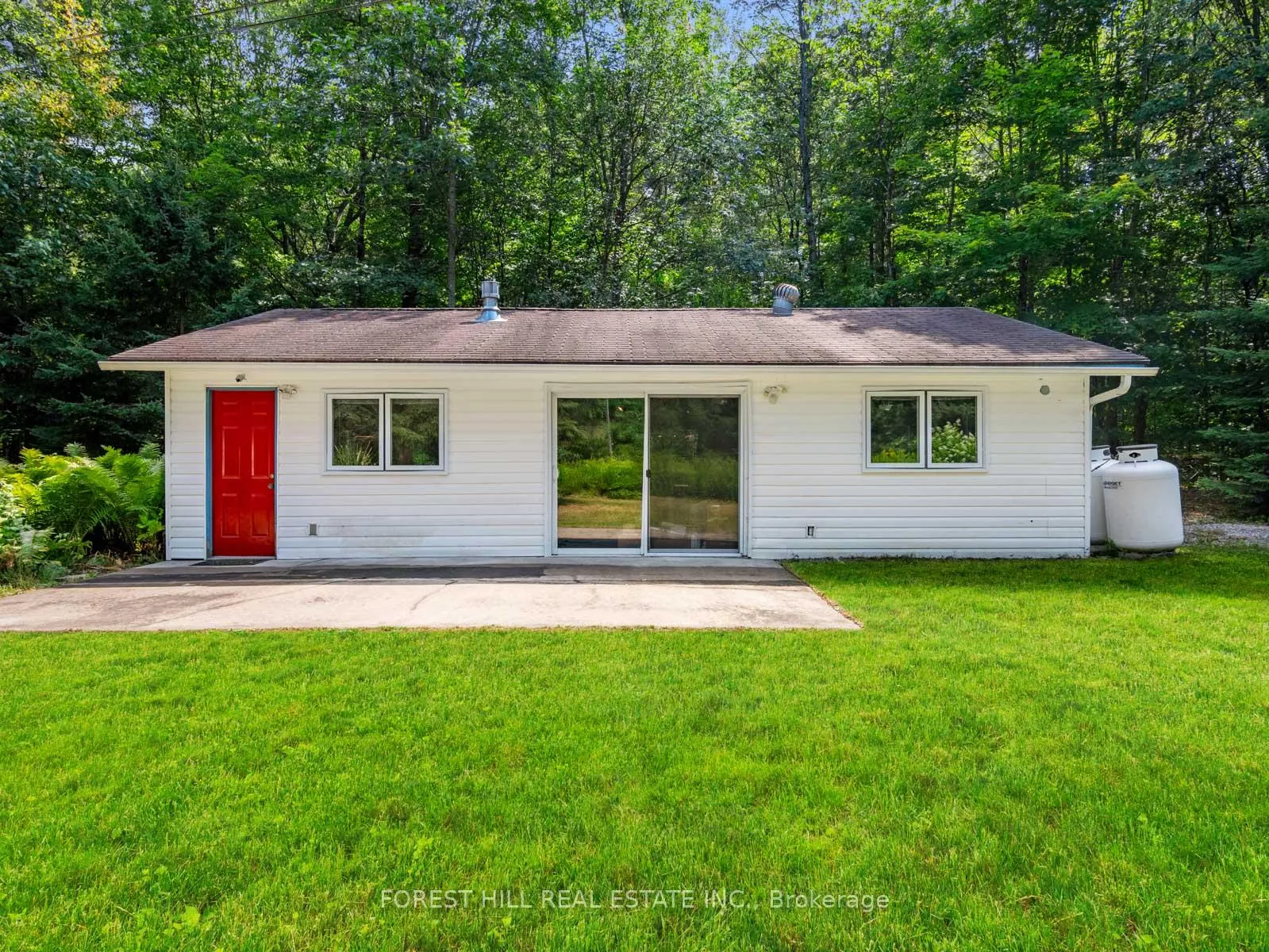 Photo 35 of 1128 Big Hawk Lake Road, Algonquin Highlands, Stanhope — HOMEH