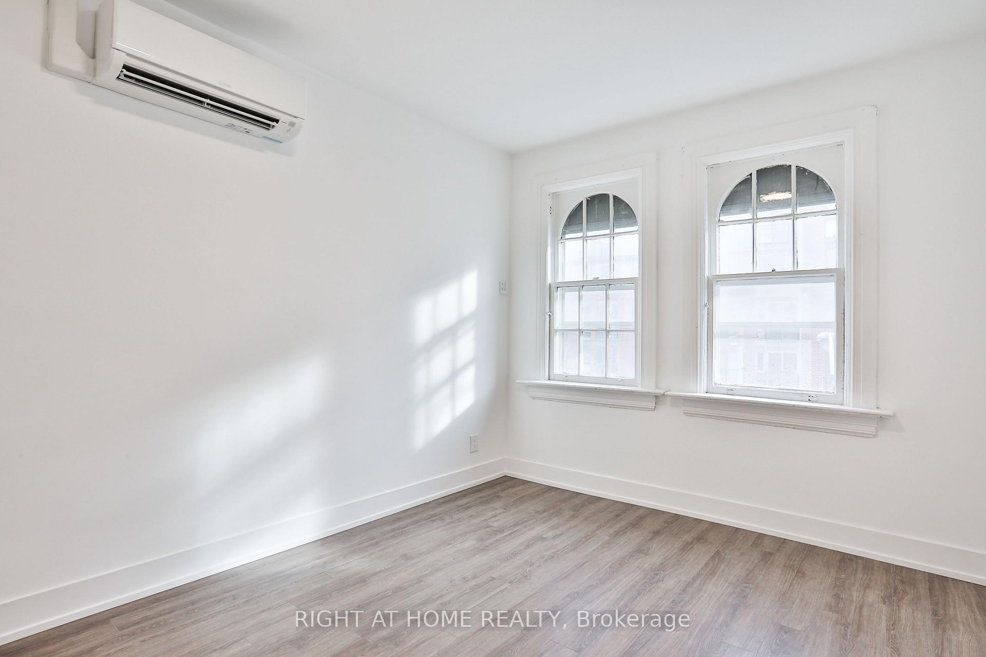 Photo 6 of Unit 3F, 556 College Street, Toronto, Palmerston-Little Italy — HOMEH