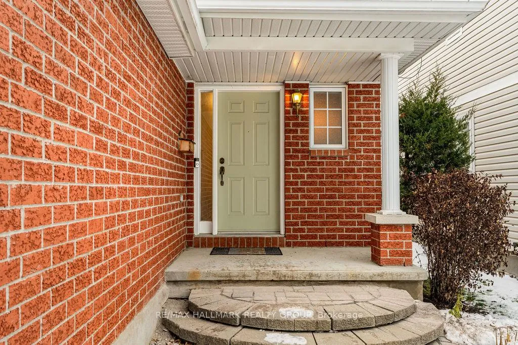 Photo 3 of 128 Boulder Way, Ottawa, Barrhaven - Longfields — HOMEH