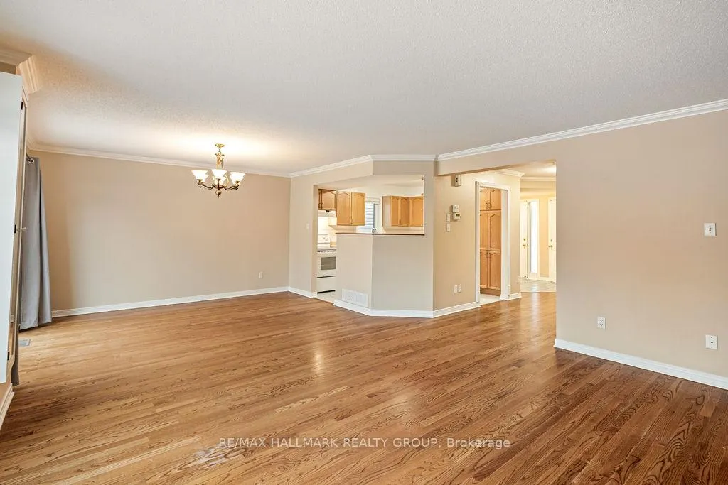 Photo 15 of 128 Boulder Way, Ottawa, Barrhaven - Longfields — HOMEH