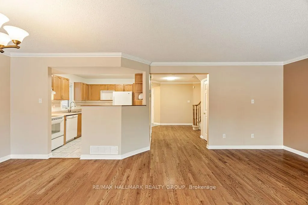 Photo 16 of 128 Boulder Way, Ottawa, Barrhaven - Longfields — HOMEH