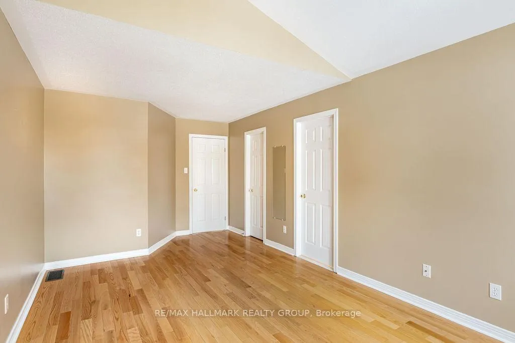 Photo 20 of 128 Boulder Way, Ottawa, Barrhaven - Longfields — HOMEH