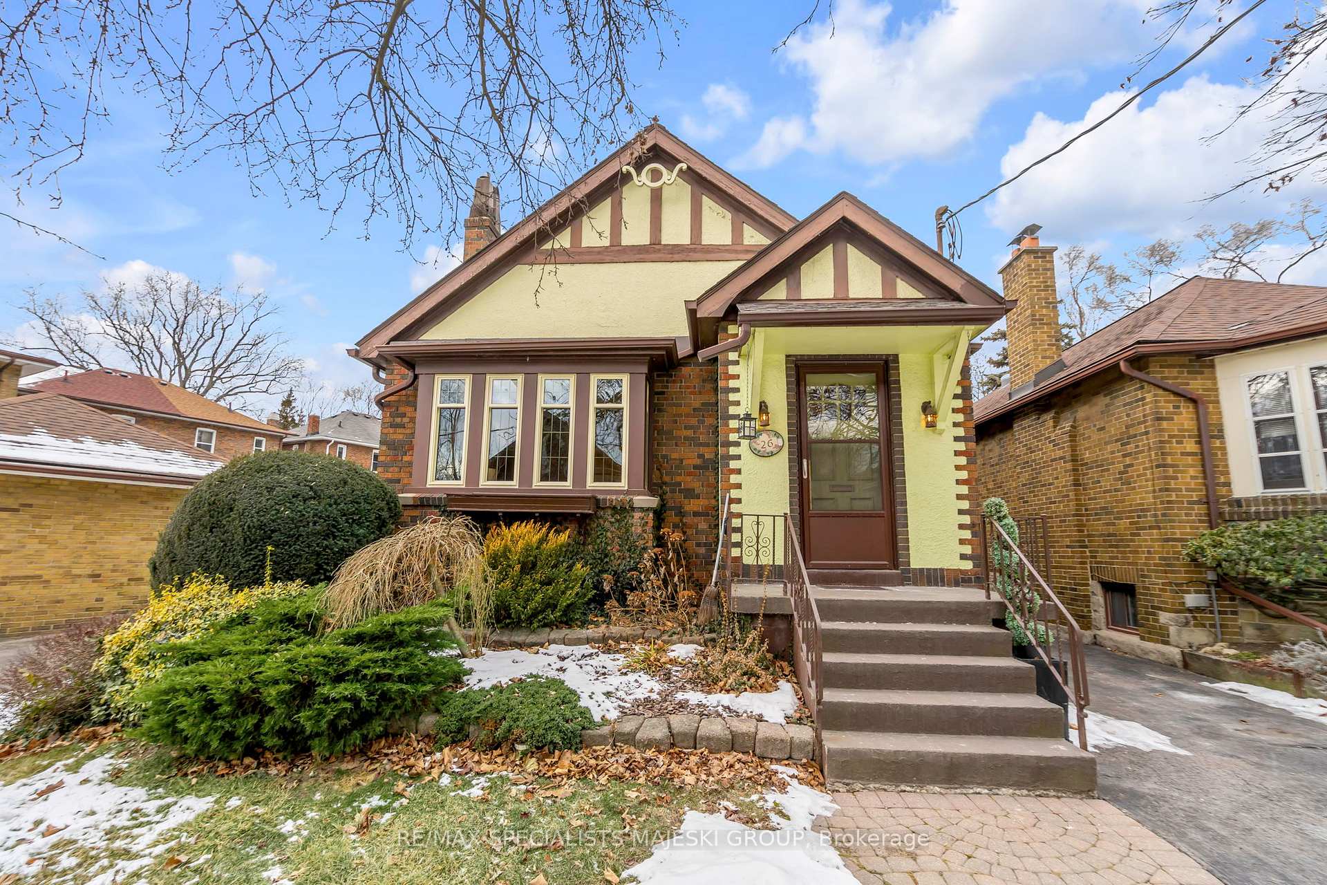Photo 1 of 26 Stanley Avenue, Etobicoke, Mimico — HOMEH