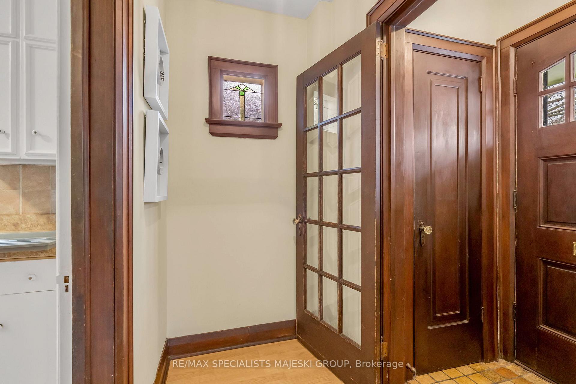 Photo 3 of 26 Stanley Avenue, Etobicoke, Mimico — HOMEH