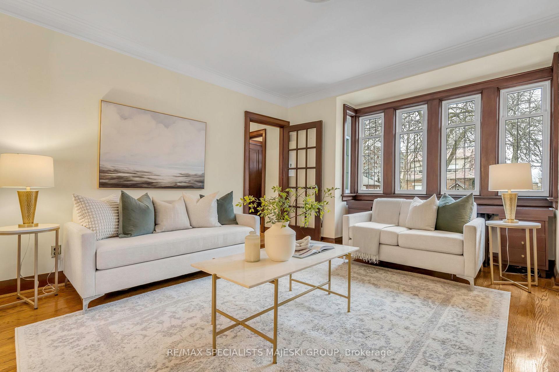 Photo 4 of 26 Stanley Avenue, Etobicoke, Mimico — HOMEH