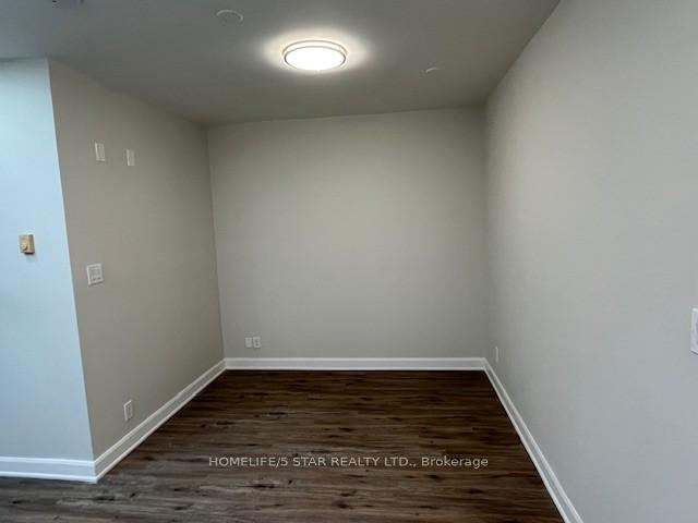 Photo 4 of Unit 2, 3003 Lake Shore Boulevard W, Etobicoke, New Toronto — HOMEH