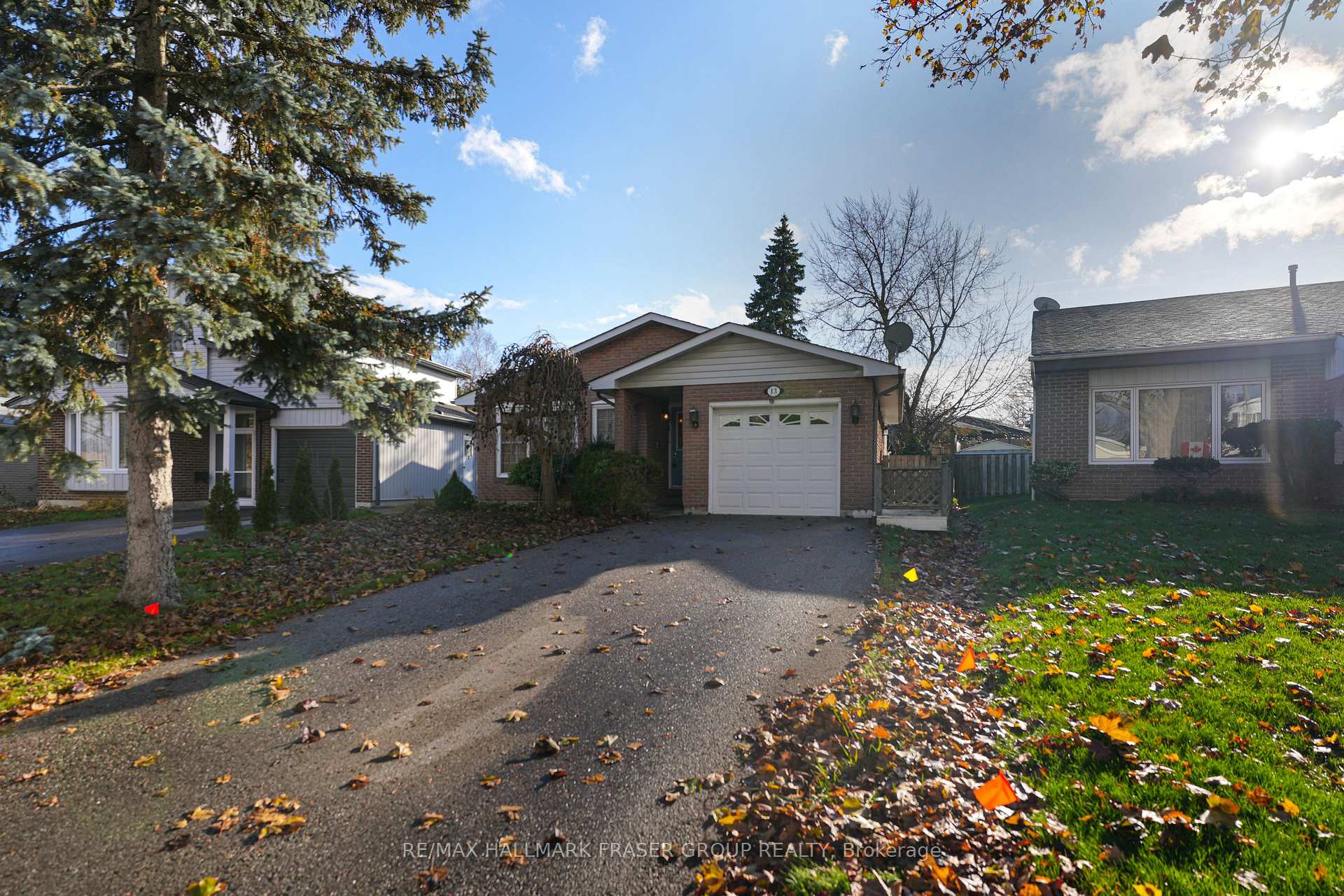 Photo 1 of 13 Pittmann Crescent, Ajax, South West — HOMEH