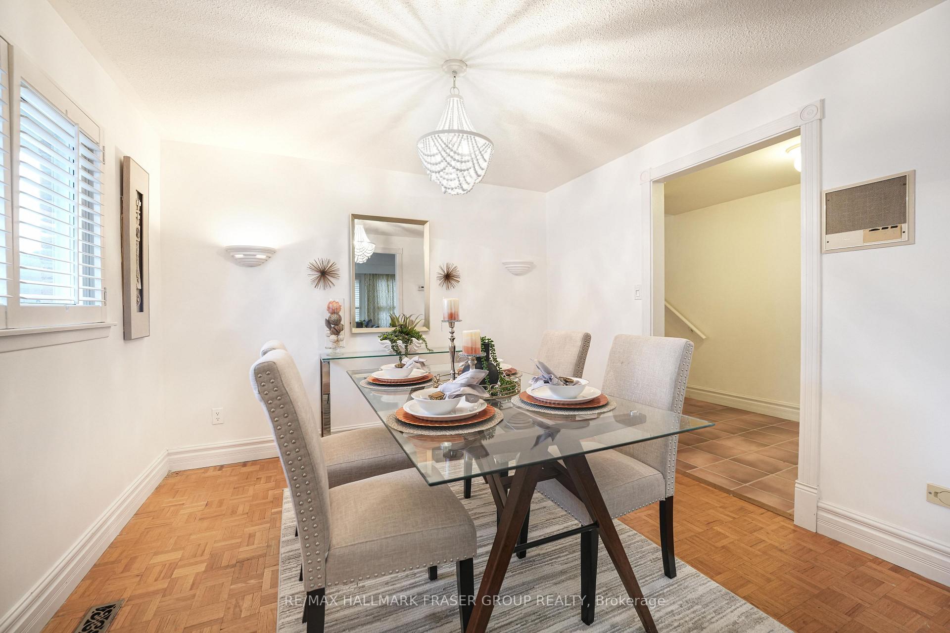 Photo 6 of 13 Pittmann Crescent, Ajax, South West — HOMEH