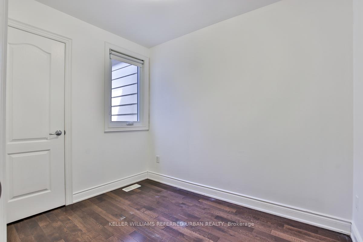 Photo 20 of 8 Stanley Avenue, Toronto, Niagara — HOMEH
