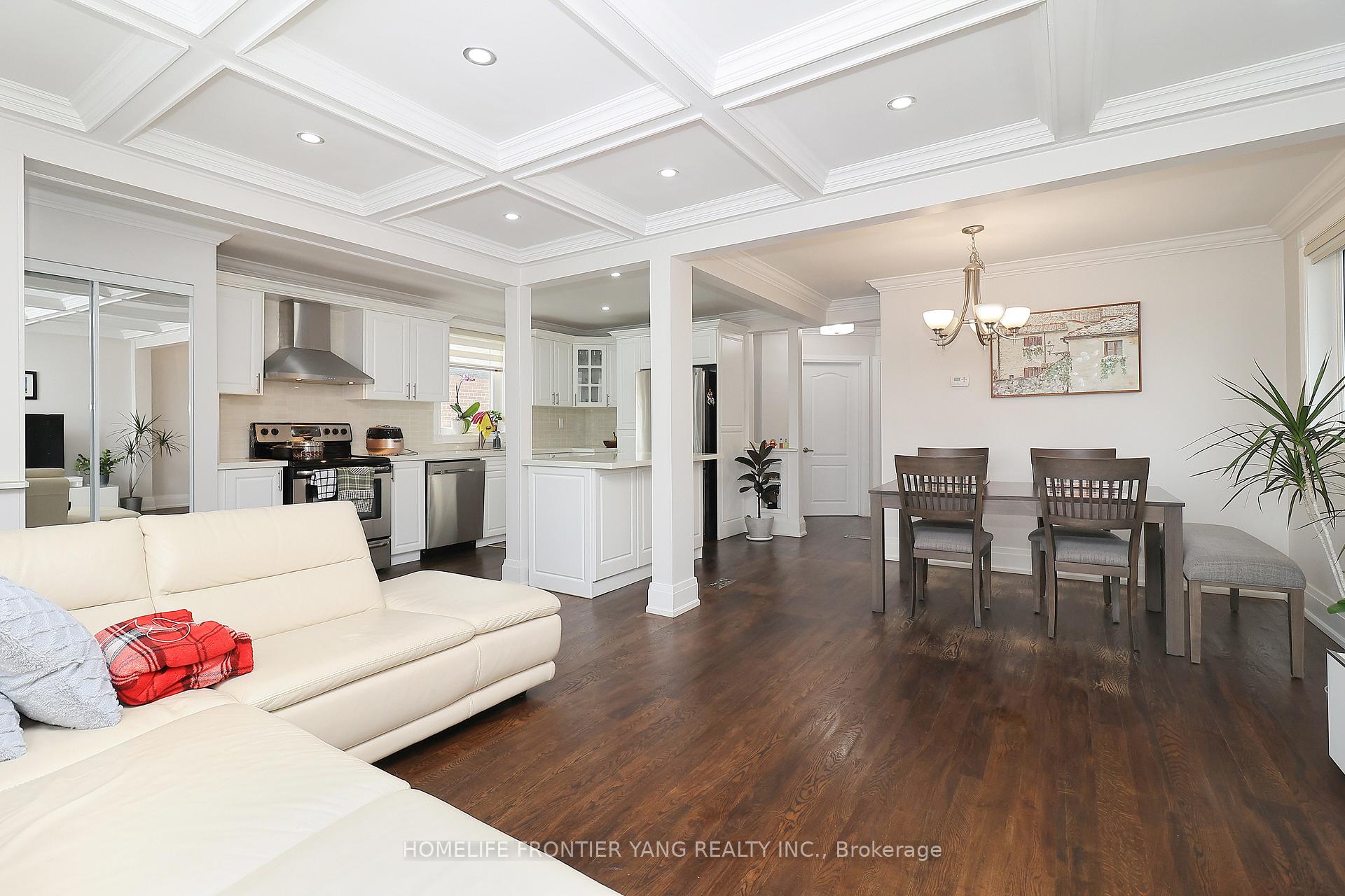 Photo 9 of 258 Aldercrest Road, Etobicoke, Alderwood — HOMEH