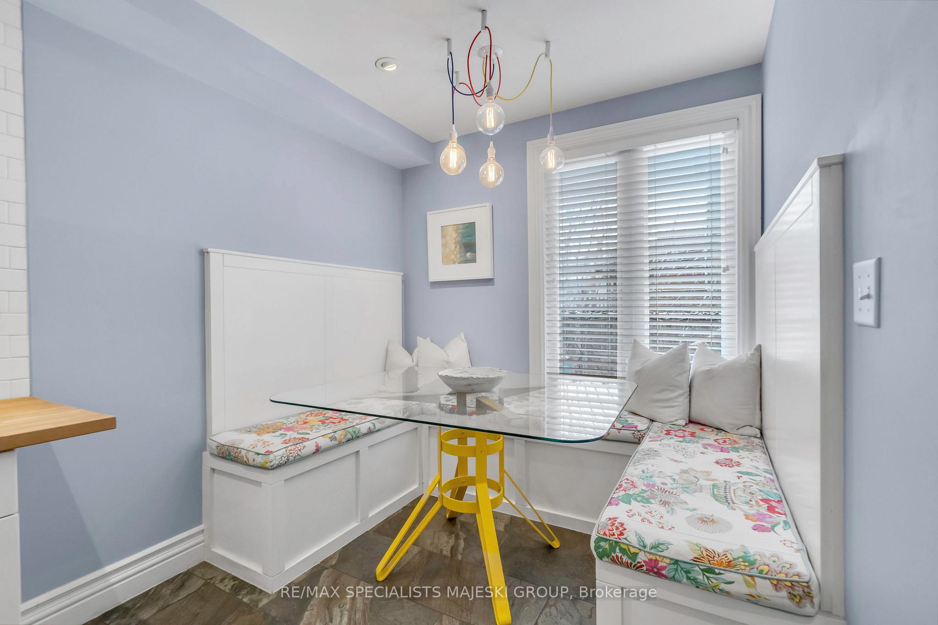 Photo 15 of 34 Cavell Avenue, Etobicoke, Mimico — HOMEH