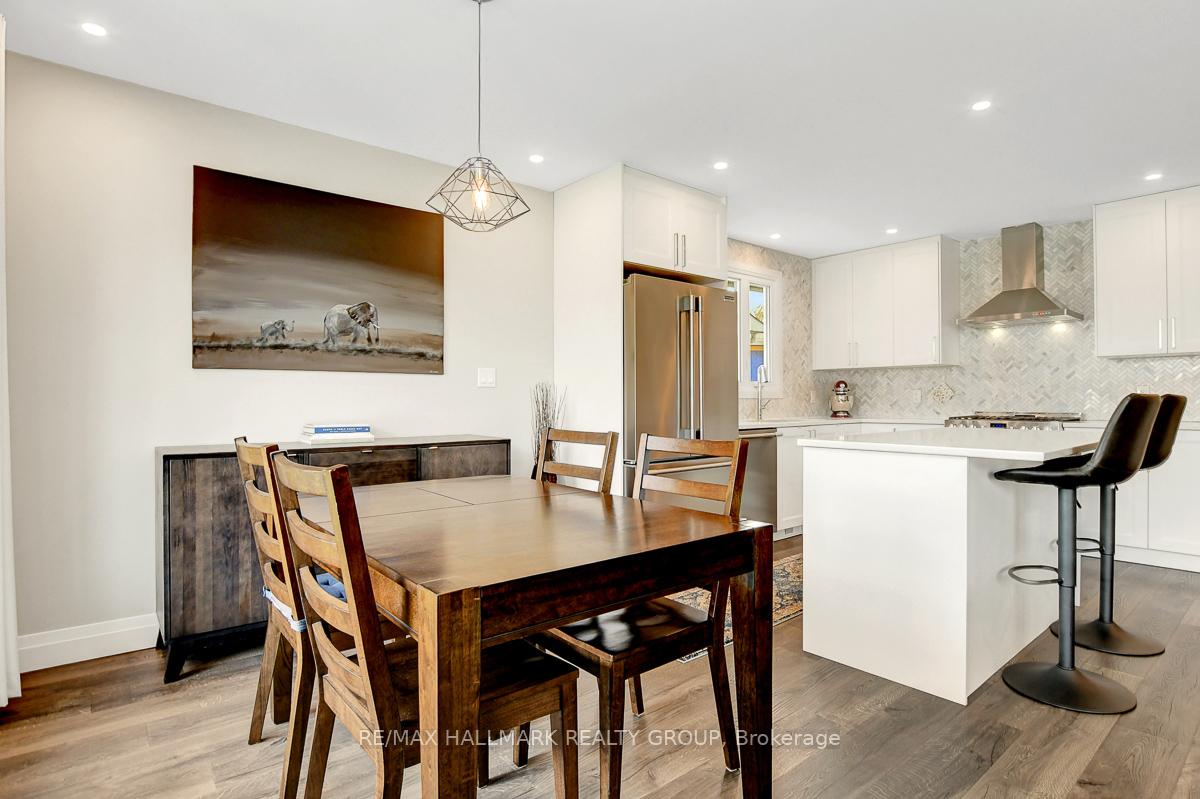 Photo 9 of 2216 Fillmore Crescent, Ottawa, Beacon Hill North — HOMEH