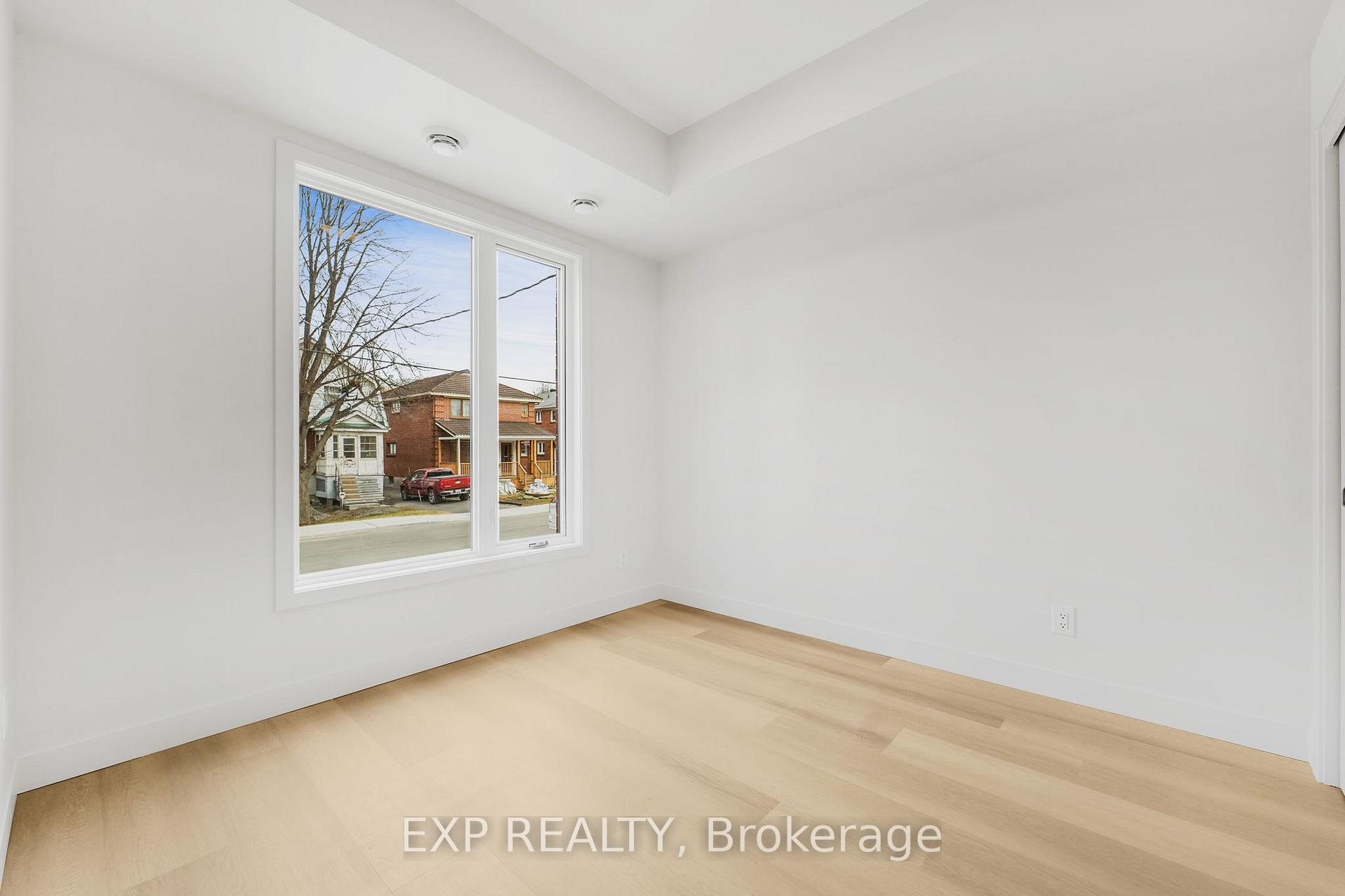 Photo 9 of Unit B, 2 Caroline Avenue, Ottawa, Ottawa West — HOMEH