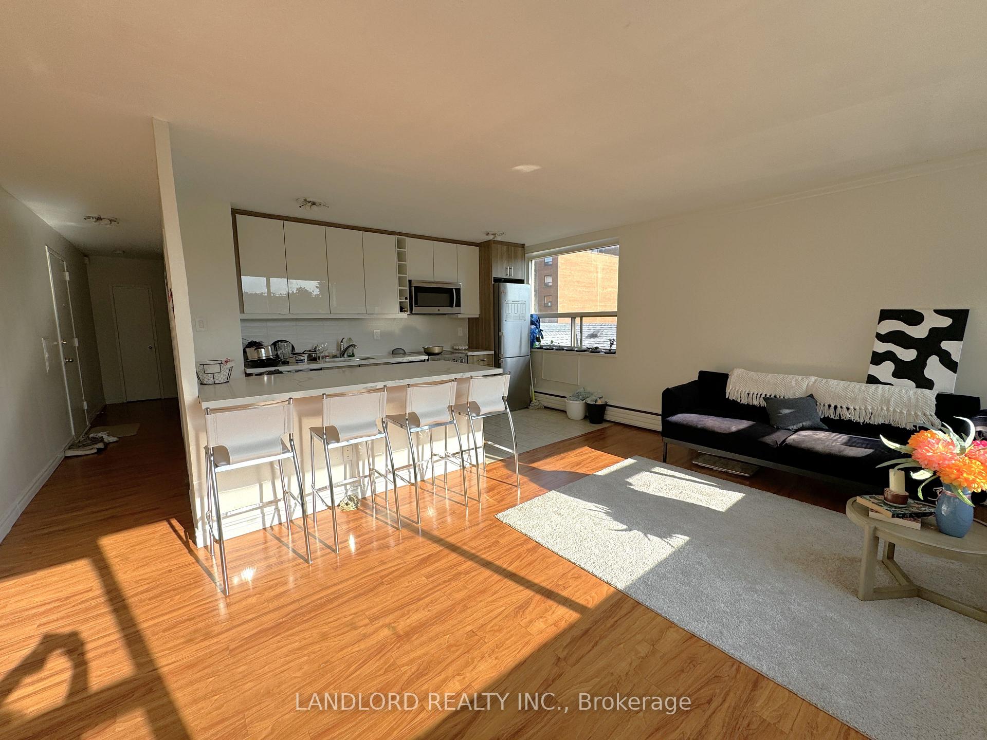 Front of Unit 41, 140 Springhurst Avenue