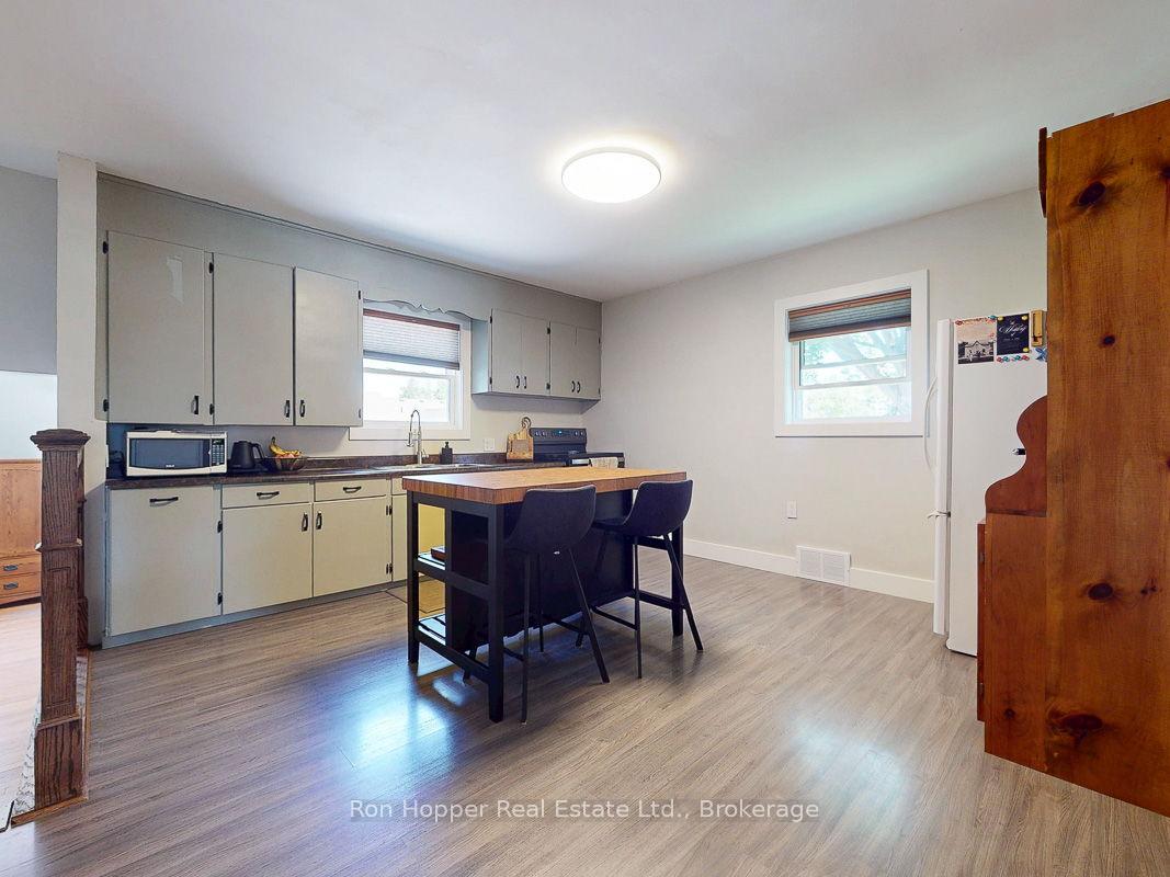 Photo 10 of 48 Brook Street W, Arran-Elderslie — HOMEH