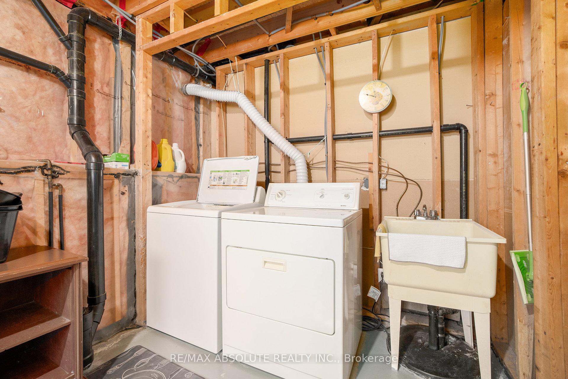 Photo 24 of 99 Edward Street S, Arnprior — HOMEH