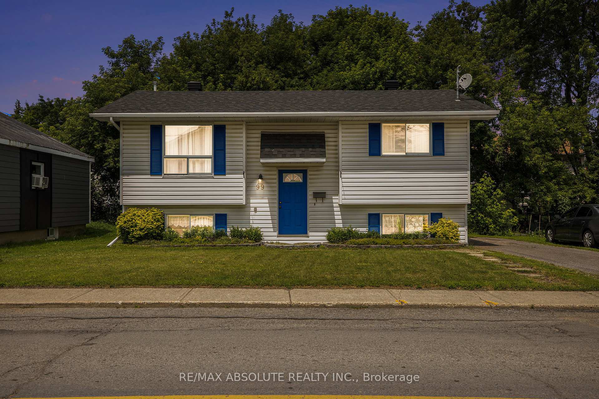 Photo 25 of 99 Edward Street S, Arnprior — HOMEH