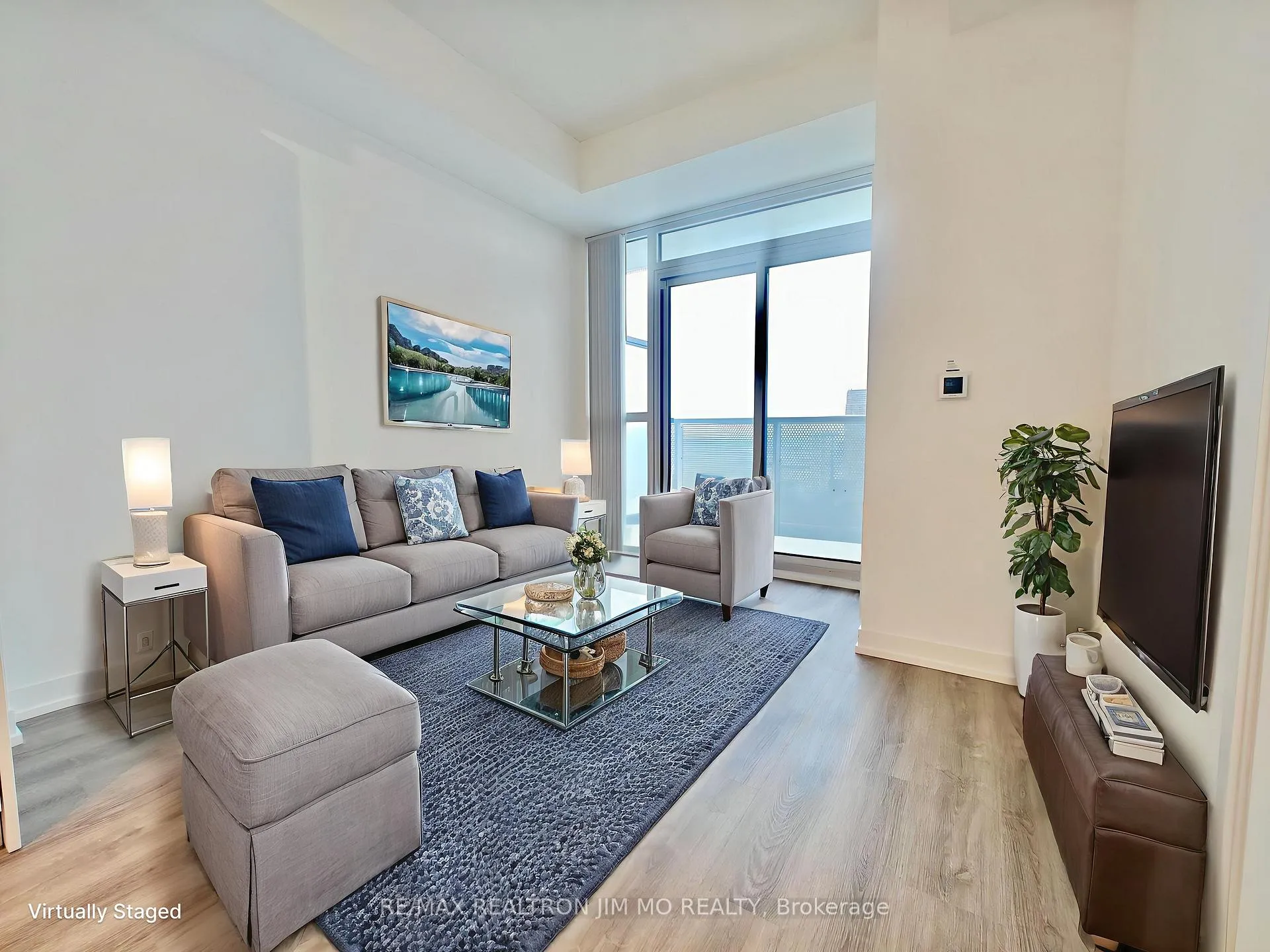 Photo 7 of Unit 4607, 8 Interchange Way, Vaughan, Vaughan Corporate Centre — HOMEH