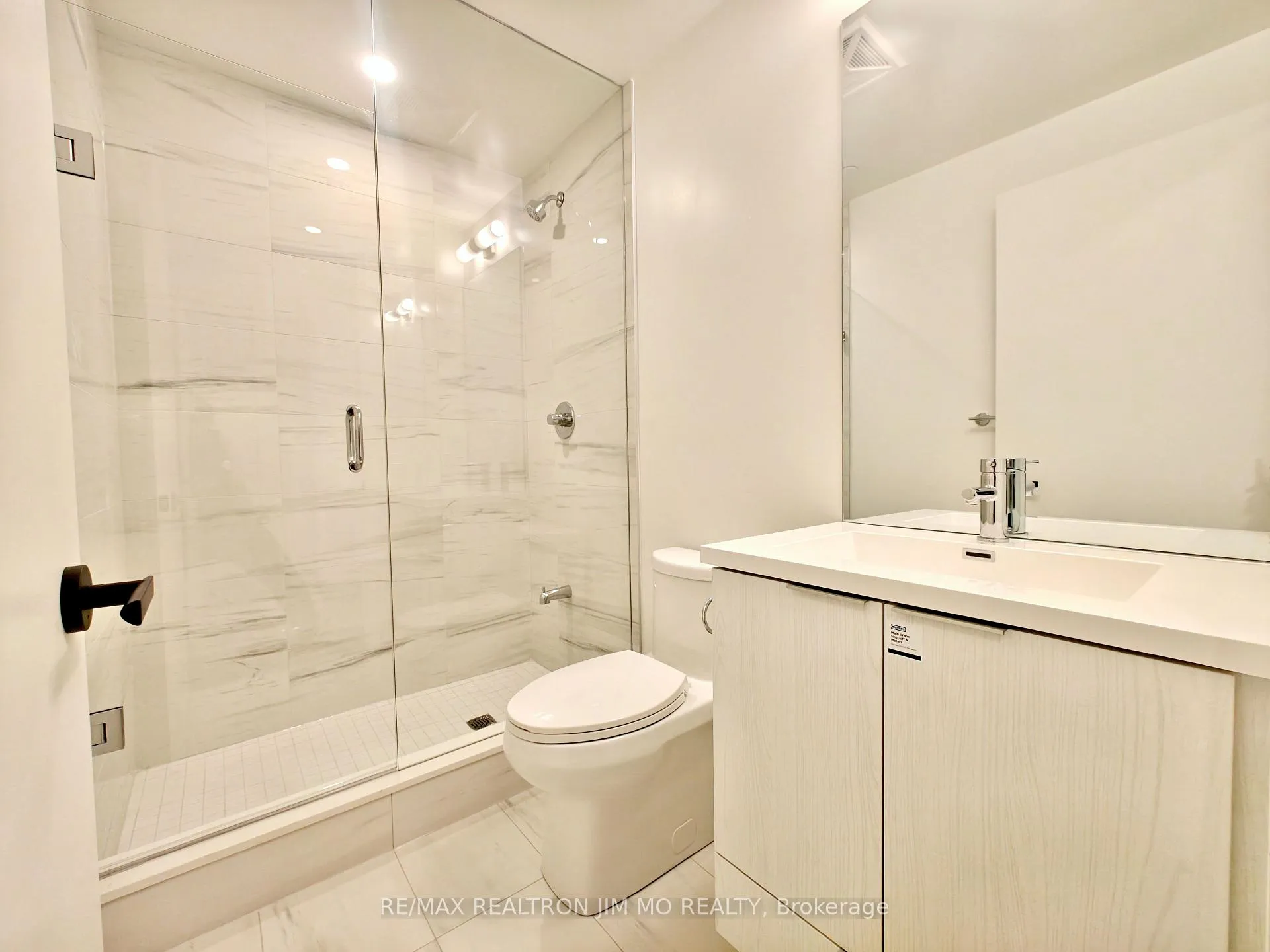 Photo 13 of Unit 4607, 8 Interchange Way, Vaughan, Vaughan Corporate Centre — HOMEH