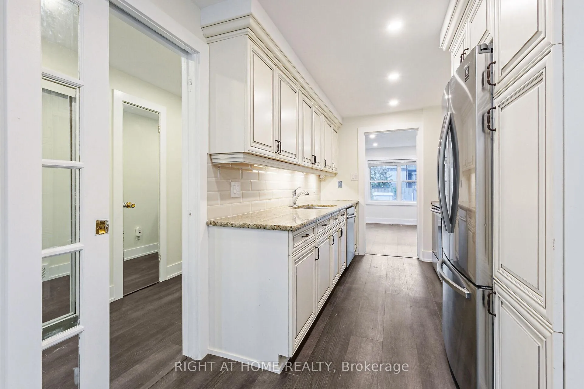 Photo 51 of 2833 Springland Drive, Ottawa, Mooneys Bay/Riverside Park — HOMEH
