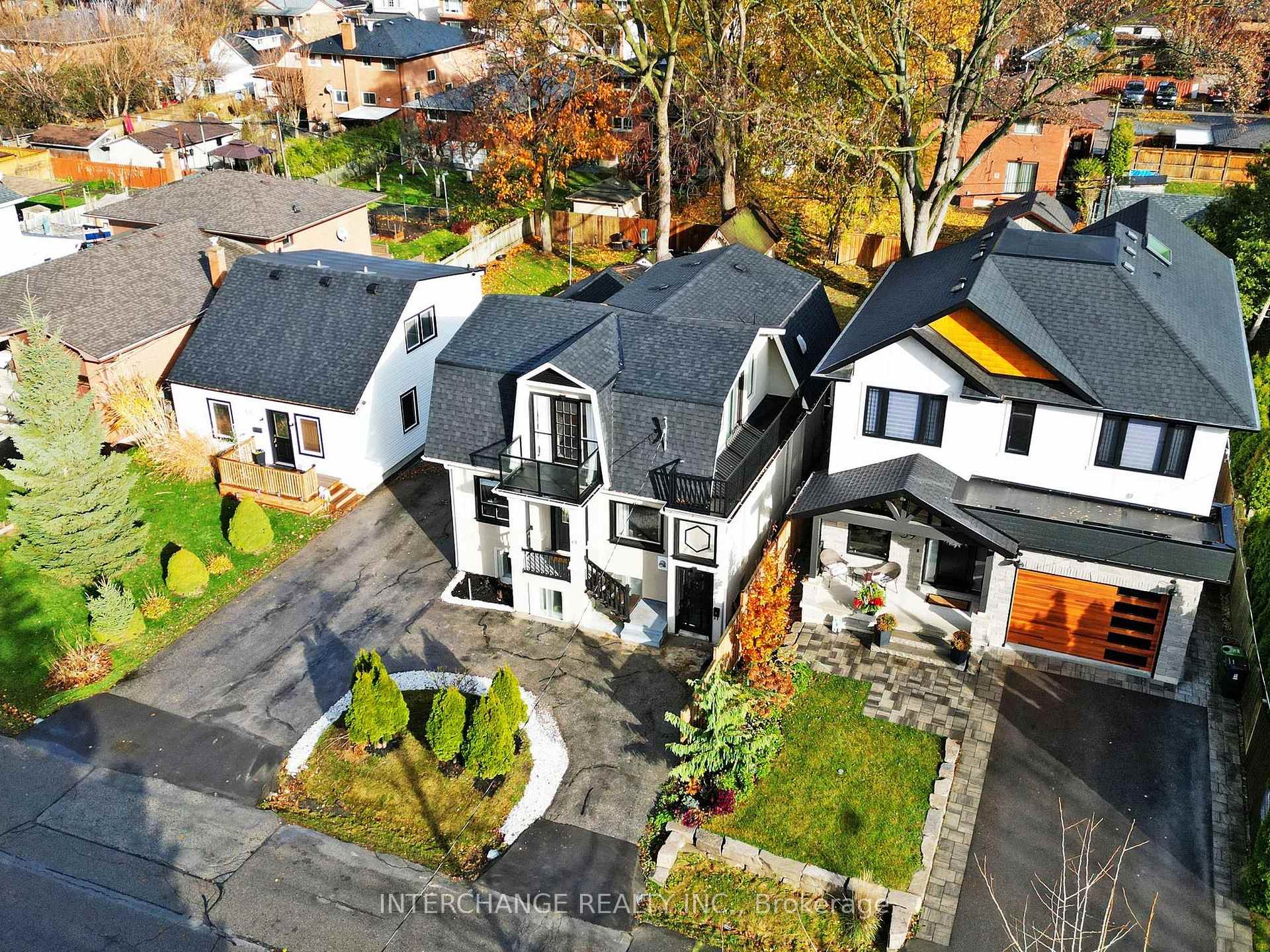Photo 36 of 61 Gort Avenue, Etobicoke, Alderwood — HOMEH