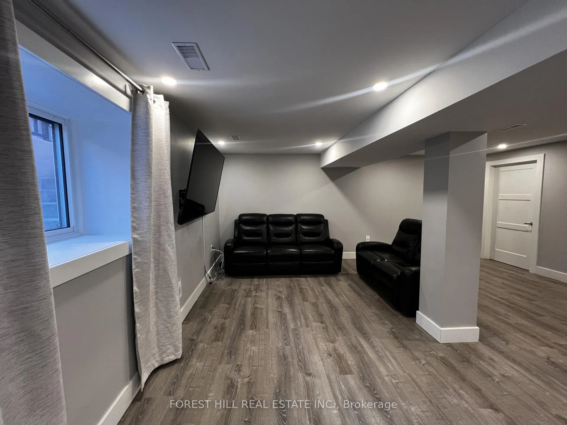 Photo 26 of Unit LOWER, 181 Johnson Street, Barrie, Grove East — HOMEH