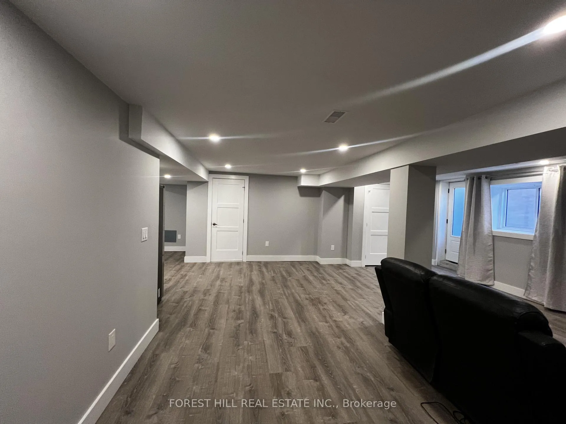 Photo 32 of Unit LOWER, 181 Johnson Street, Barrie, Grove East — HOMEH