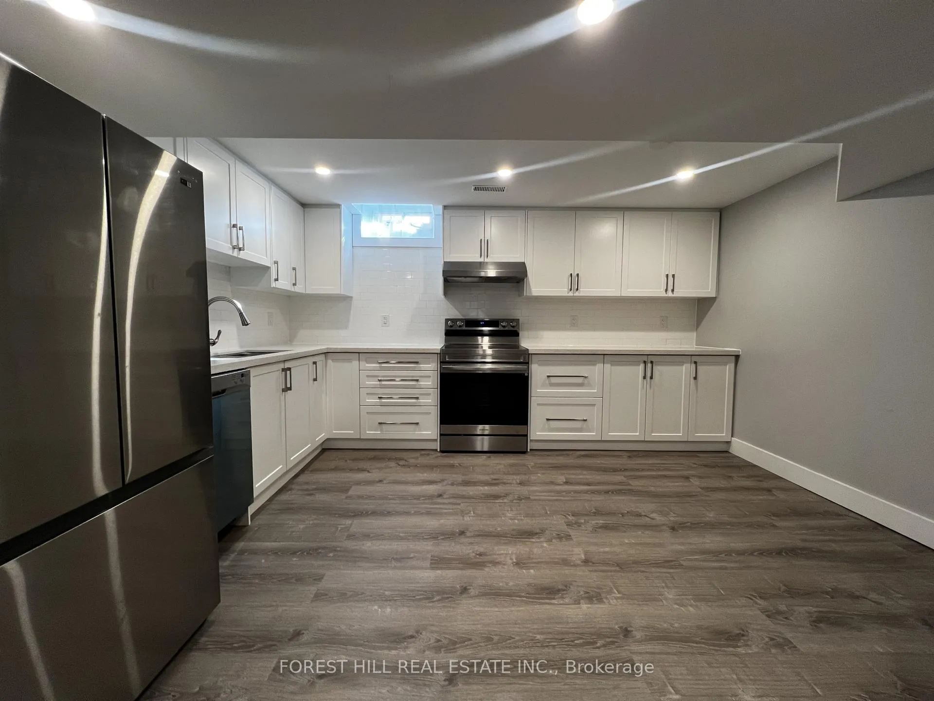 Photo 35 of Unit LOWER, 181 Johnson Street, Barrie, Grove East — HOMEH