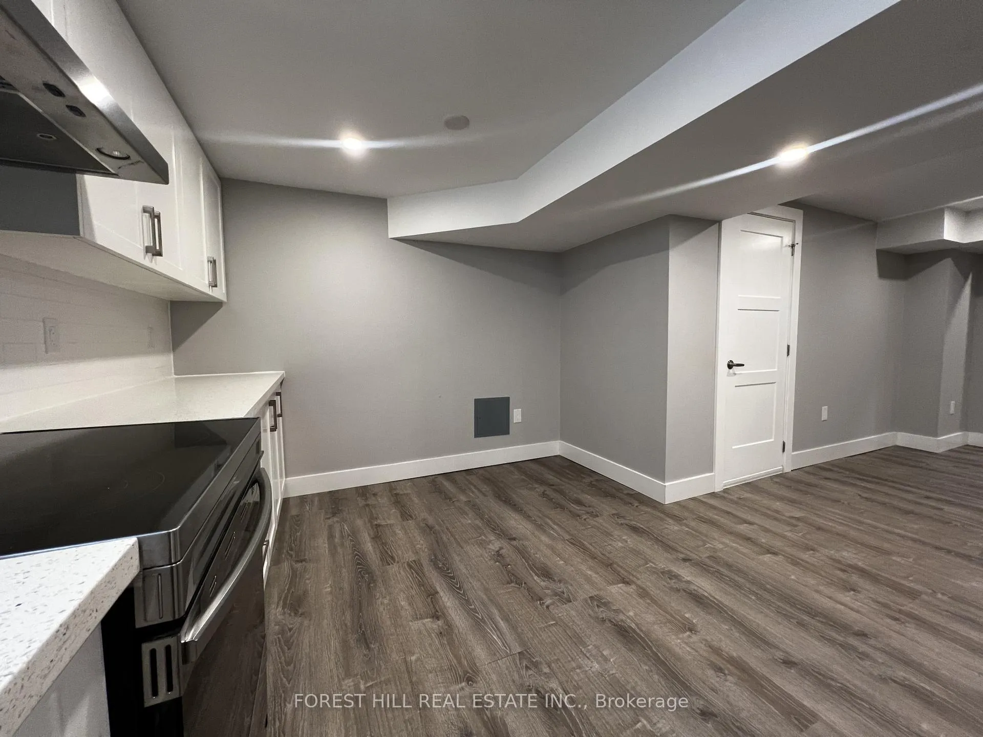 Photo 41 of Unit LOWER, 181 Johnson Street, Barrie, Grove East — HOMEH