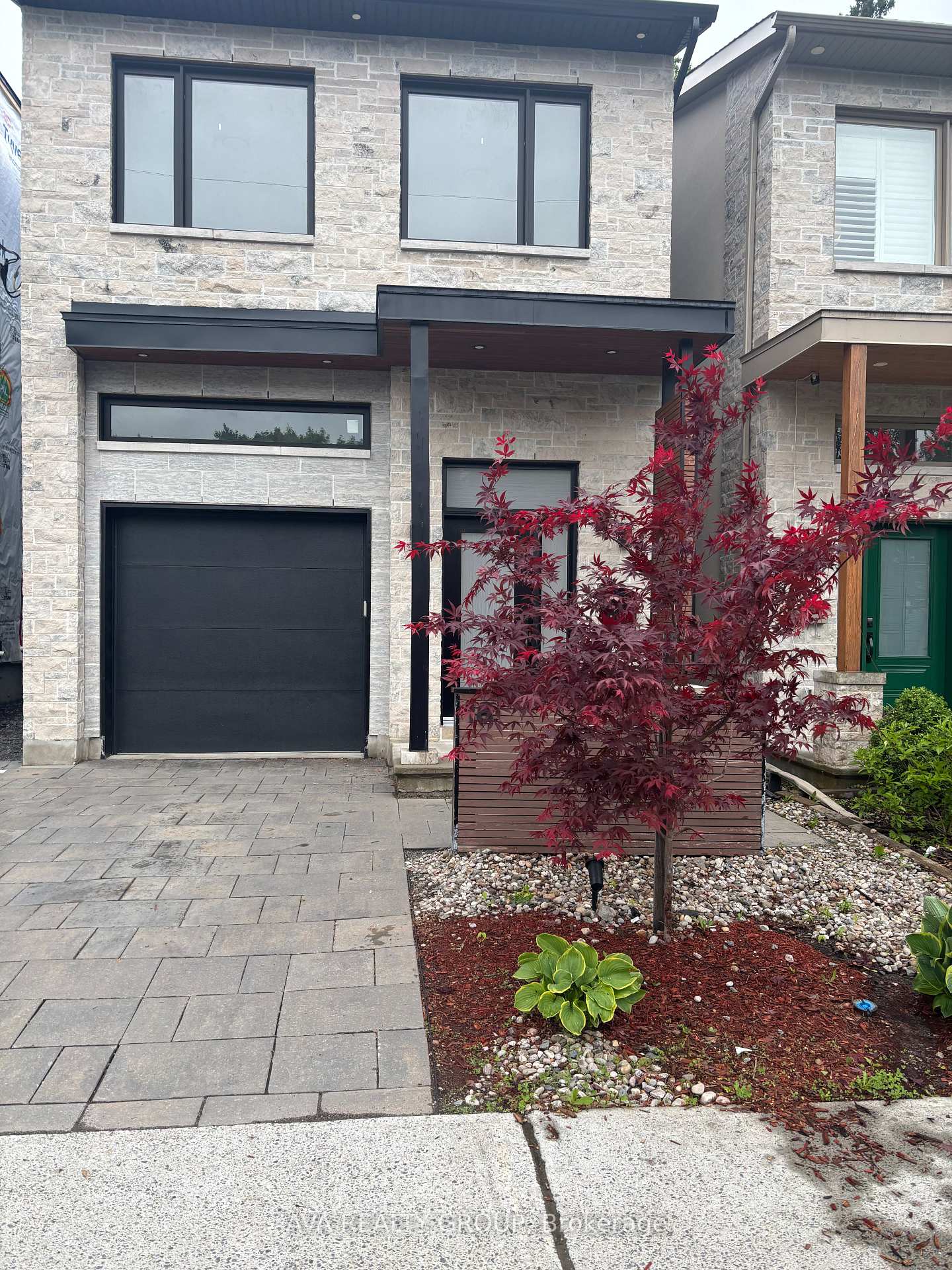 Photo 1 of 18 Gould Street, Ottawa, Ottawa West/Tunneys Pasture — HOMEH